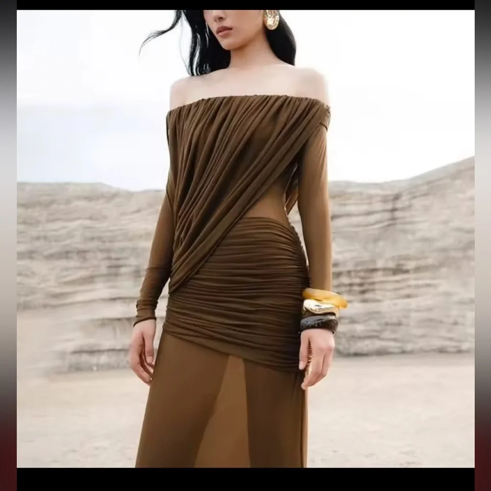 KOIR Elegant Brown Off-Shoulder Dress like helsa - Picture 3 of 4